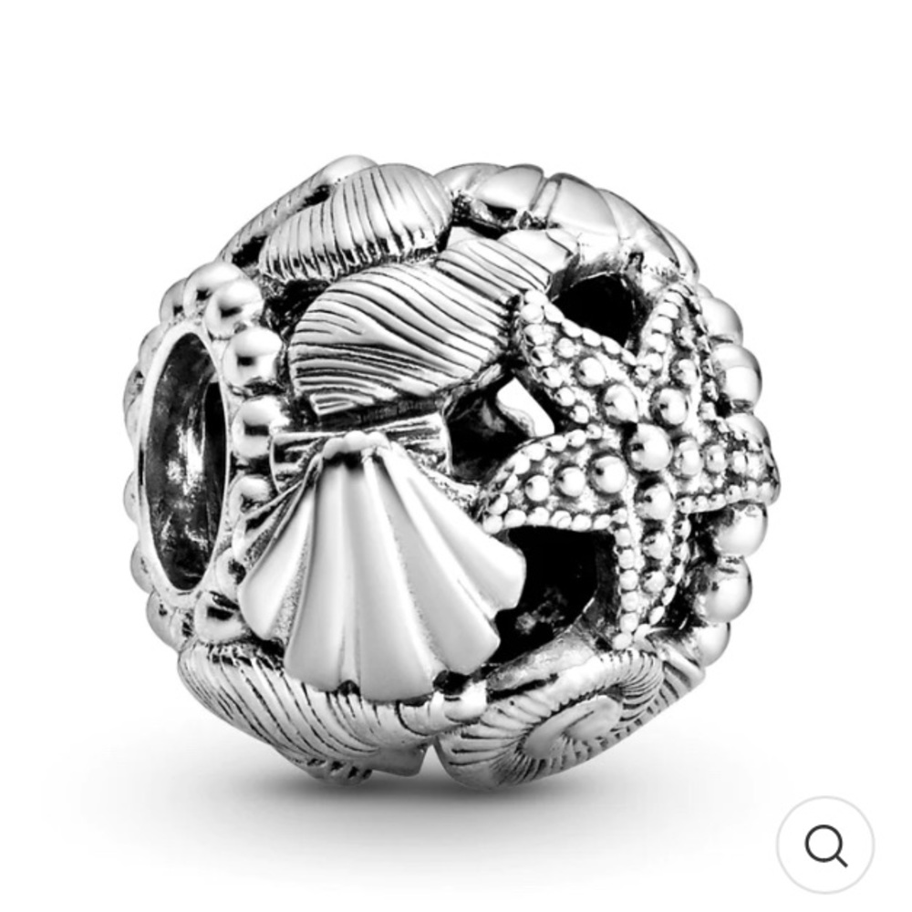 PANDORA MOMENTS STARFISH, SHELLS & HEARTS CHARM